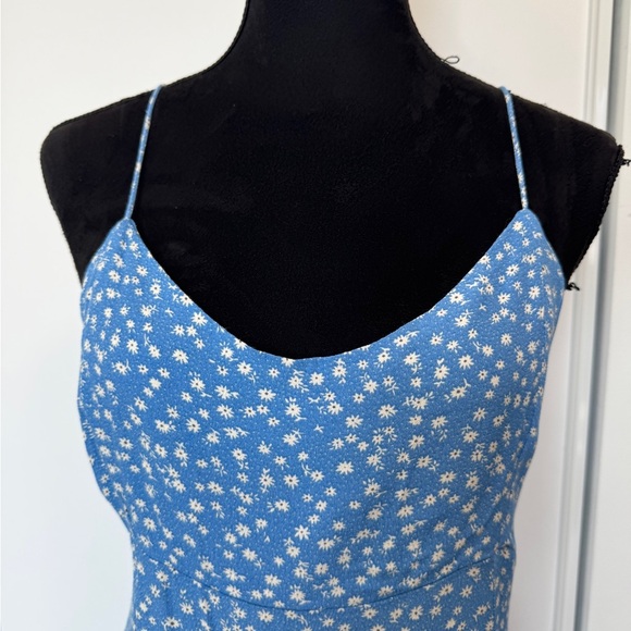 Oak+Fort Floral Mini Dress Blue - Picture 4 of 11